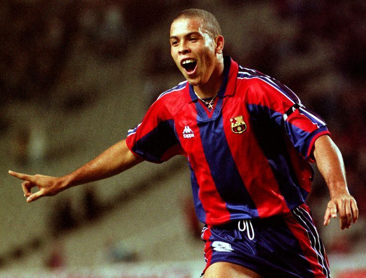 FC BARCELONAS BRASILIAN STAR RONALDO CELEBRATES GOAL